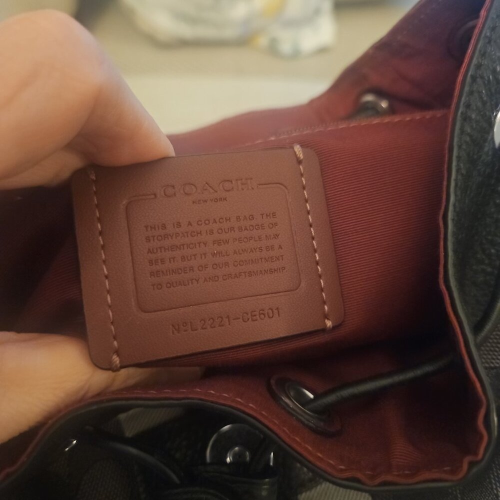 Coach Signature Backpack - Picture 3 of 4